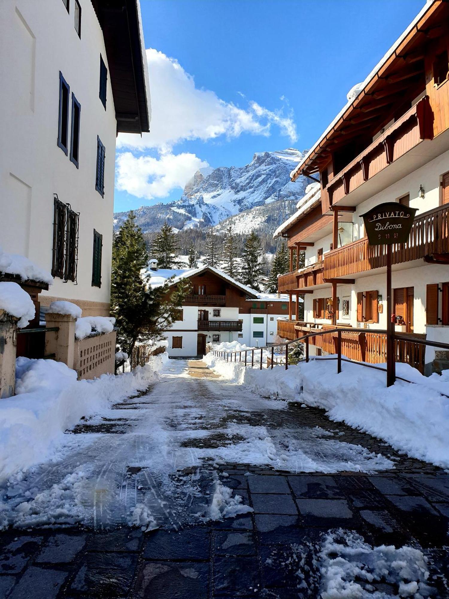 Luminoso Ed Accogliente, Centralissimo Appartamento Indipendente Cortina d'Ampezzo Ngoại thất bức ảnh