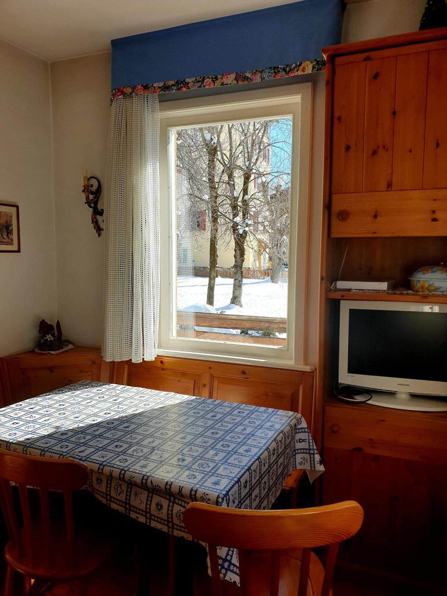 Luminoso Ed Accogliente, Centralissimo Appartamento Indipendente Cortina d'Ampezzo Ngoại thất bức ảnh