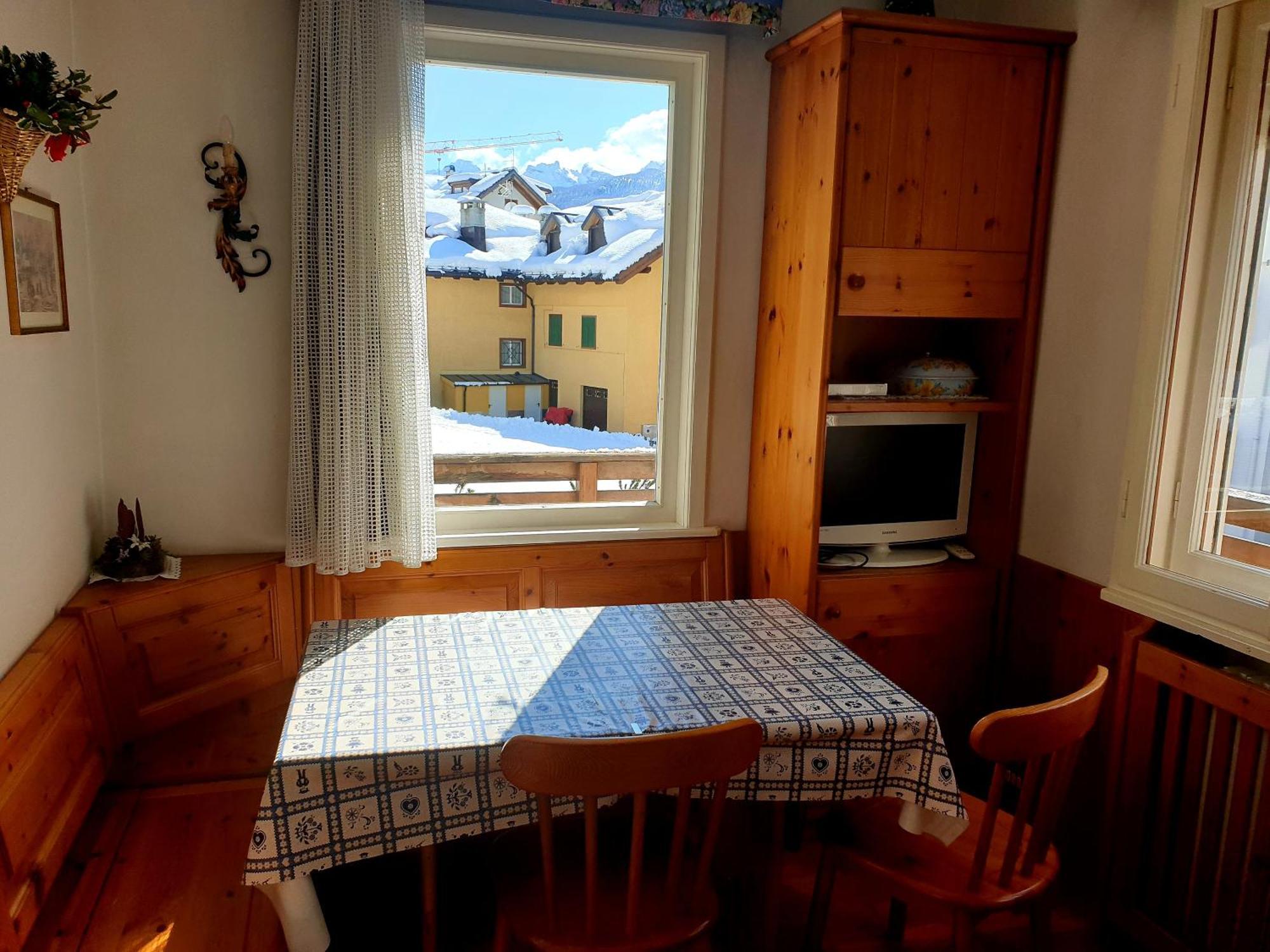 Luminoso Ed Accogliente, Centralissimo Appartamento Indipendente Cortina d'Ampezzo Ngoại thất bức ảnh